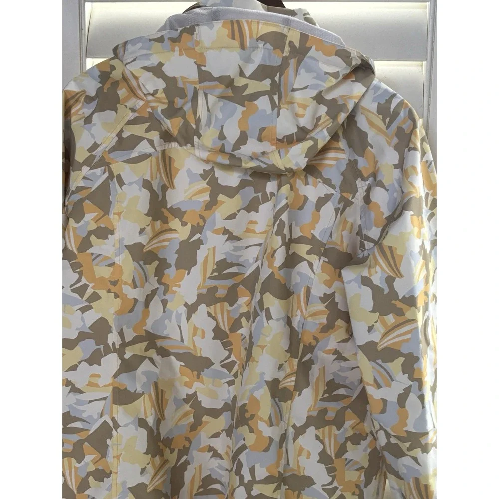 Eddie Bauer Women's XL  WeatherEdge Waterproof Hooded‎ Rain Jacket Rainfoil